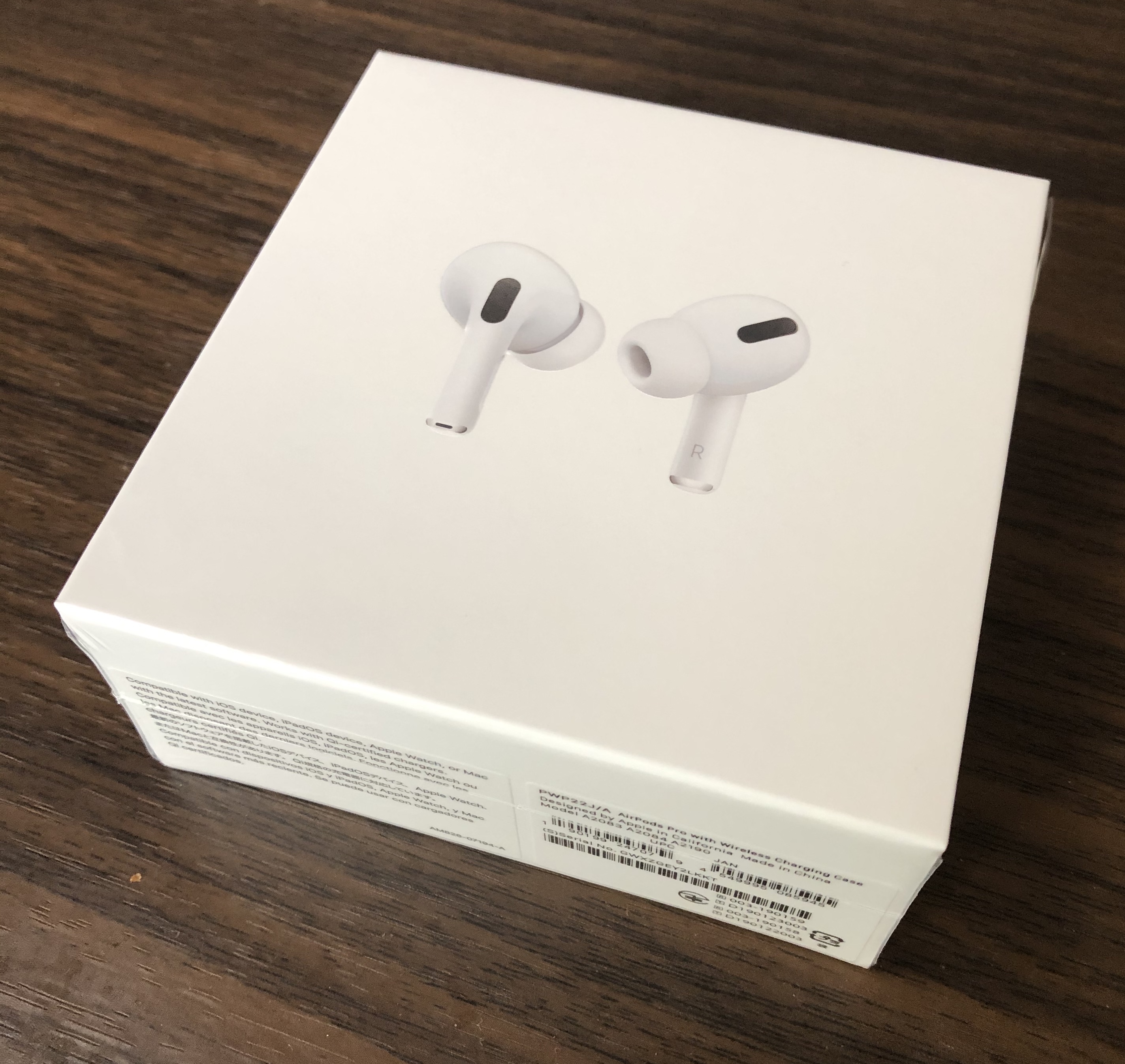 AirPods pro 新品未使用未開封シュリンク付き　国内正規品